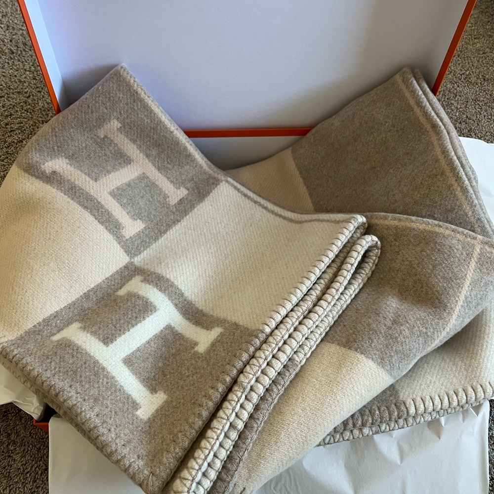 Hermès Avalon III Throw Blanket